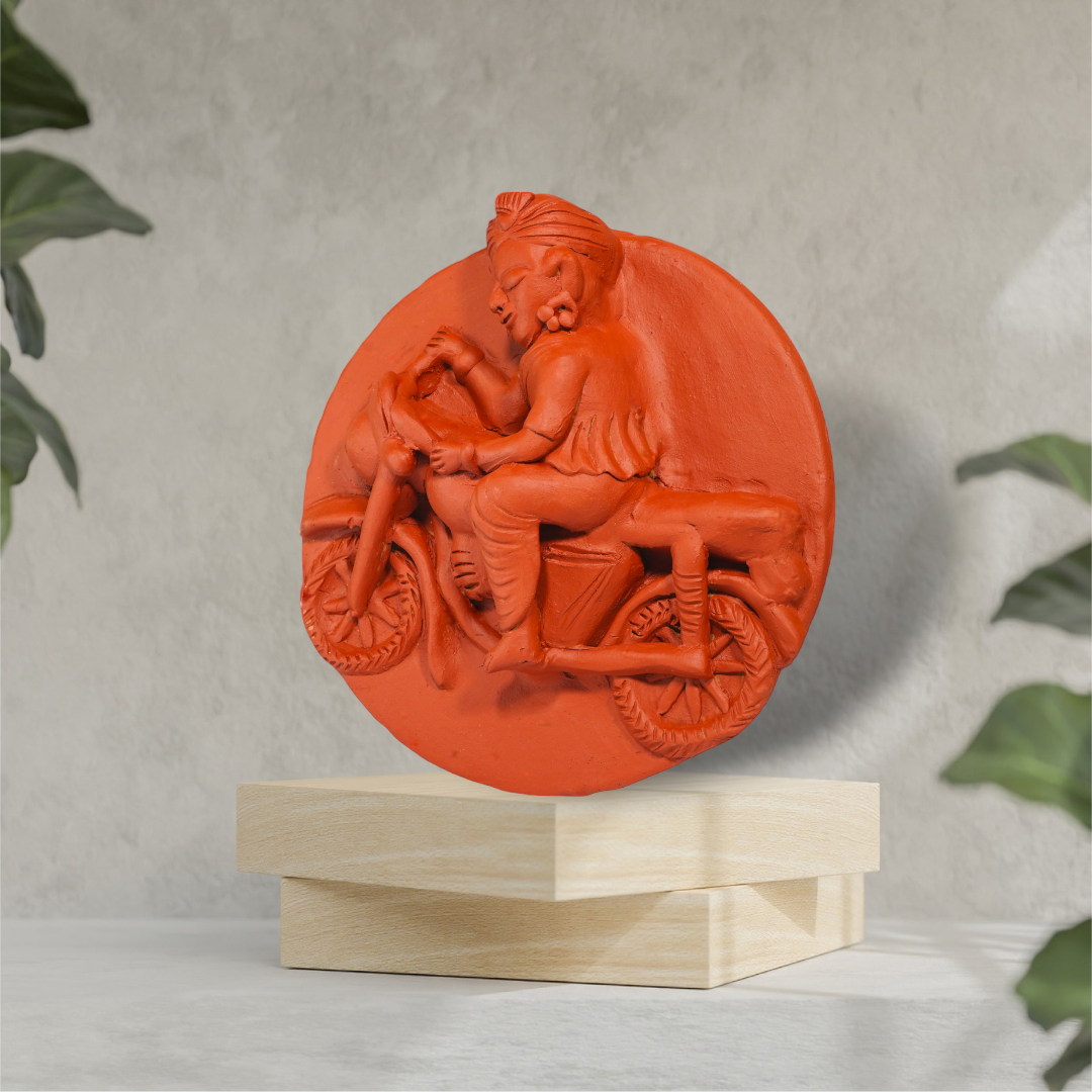 Molela Wall Plate - The Biker 9"